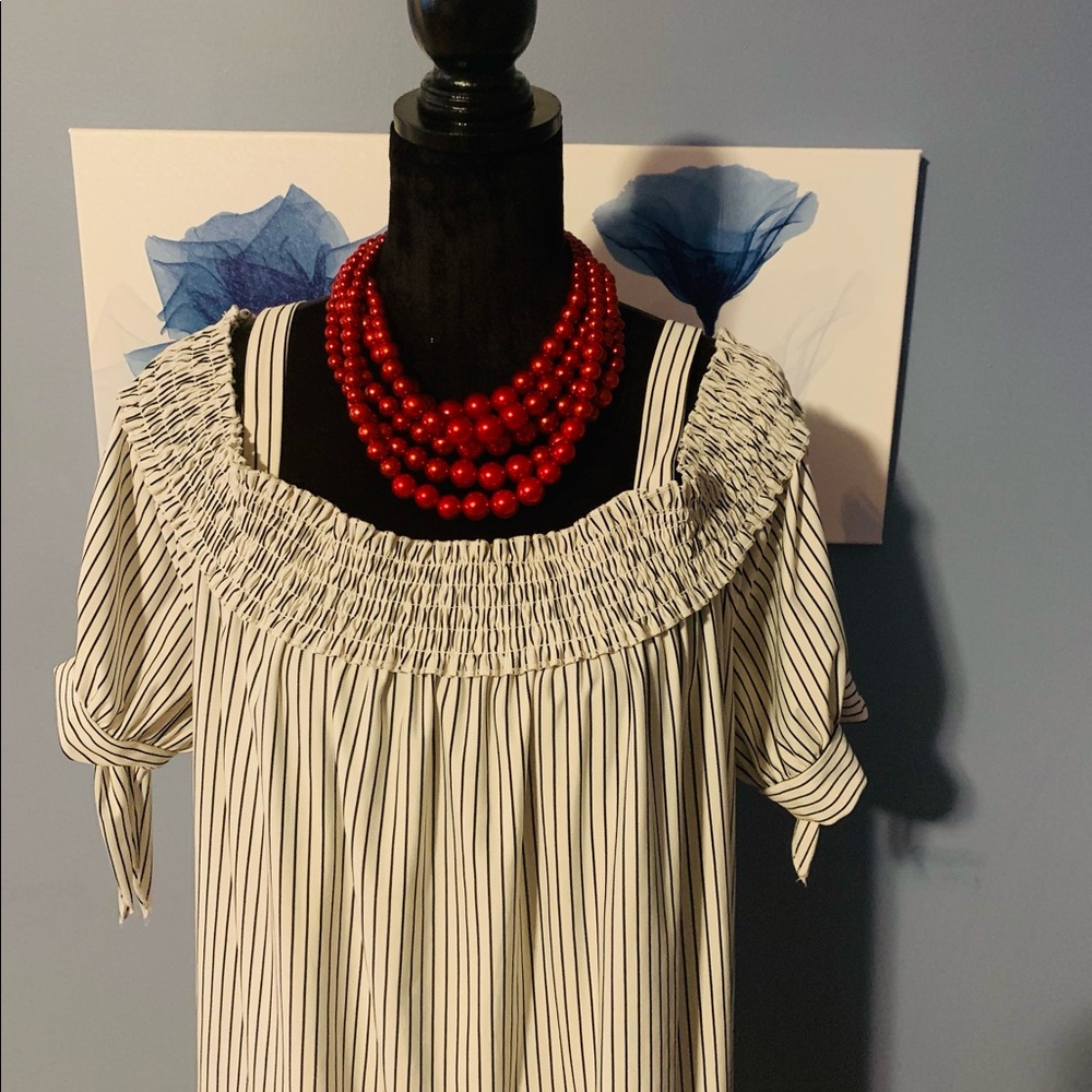 Mlle Gabrielle 
White with Black Strips. Size 3x.